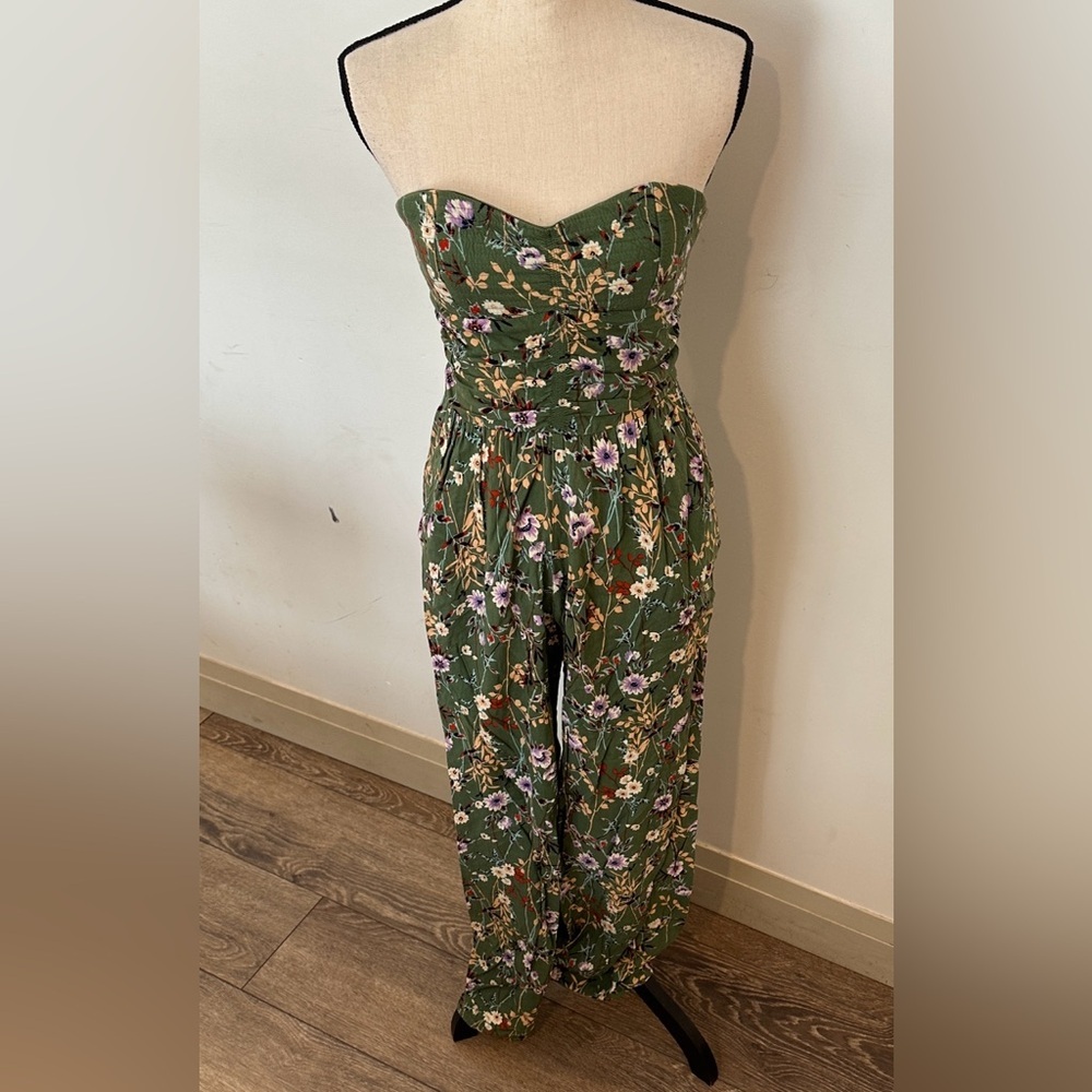 B.O.G. Collective Floral Green Strapless Jumpsuit Romper S Bohemian Country EUC